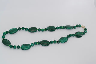 Ravello Malachite Necklace, graduated malachite beads on lime green thread with a 9k gold bolt ring clasp.