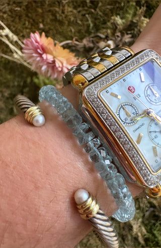 Aquamarine bracelet, gemstones knotted on silk thread with a solid 18k gold clasp.