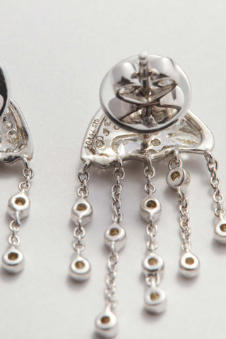 The Moonlight Jelly jellyfish earring in 9k white gold set with lab-grown diamonds.