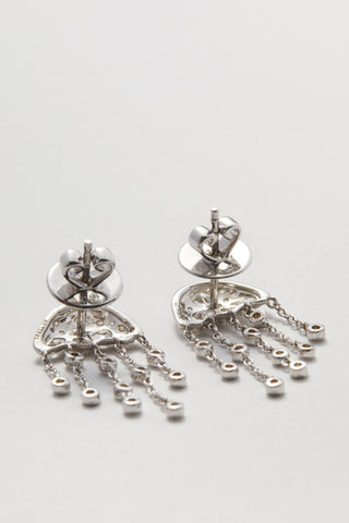 The Moonlight Jelly jellyfish earring in 9k white gold set with lab-grown diamonds.