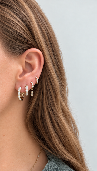 Size guide for the Sorsa Jewellery diamond hoop earrings: 7mm, 10mm and 14mm in 9k gold.