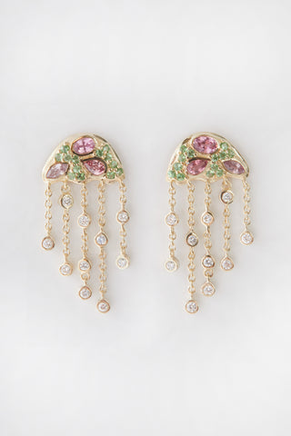 The Sea Blush Jelly earring, 9k gold jellyfish with pink spinel and lab-grown diamonds.